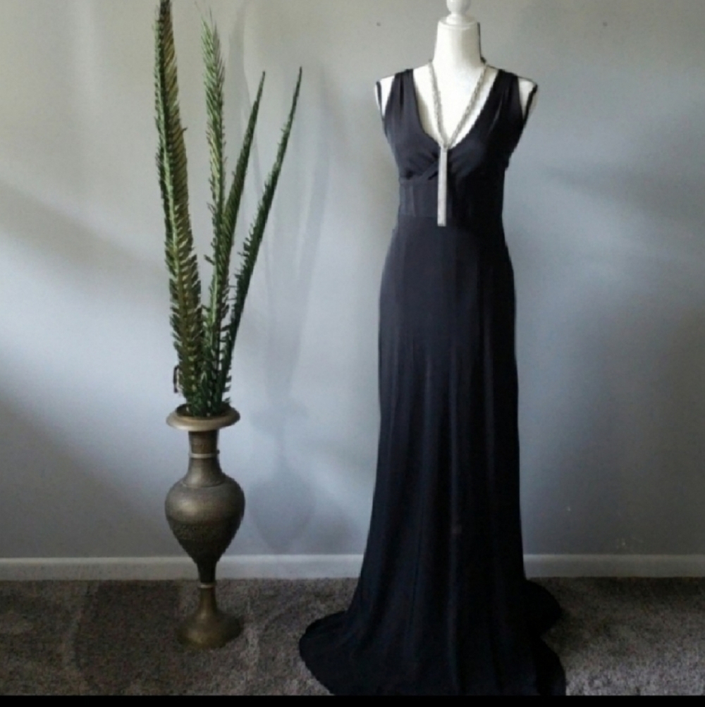 J. Crew Sophia Black V-neck Size 12L Wedding Gown NWT